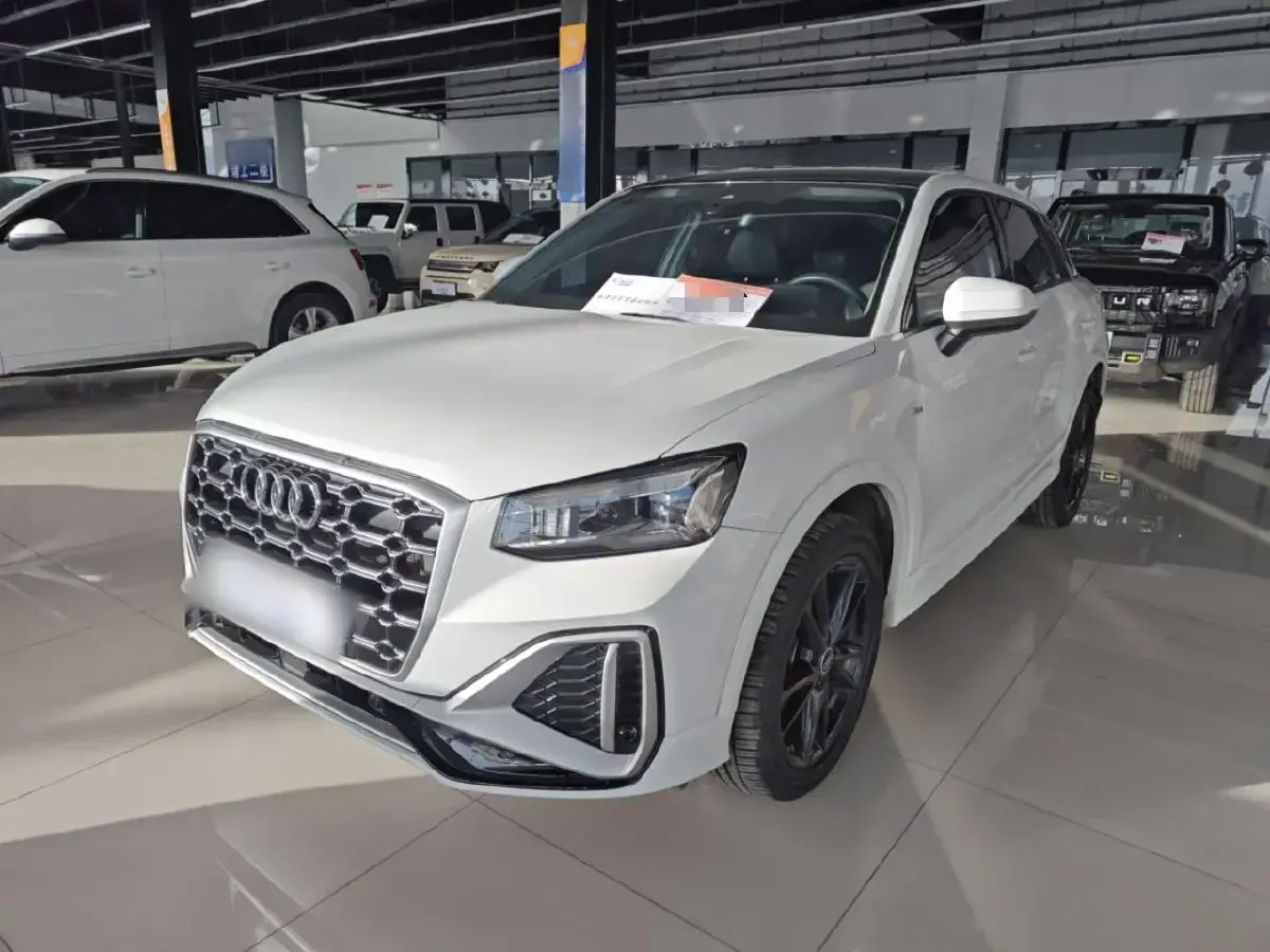 2022 Audi Q2L 1.4T 150HP L4 7DCT