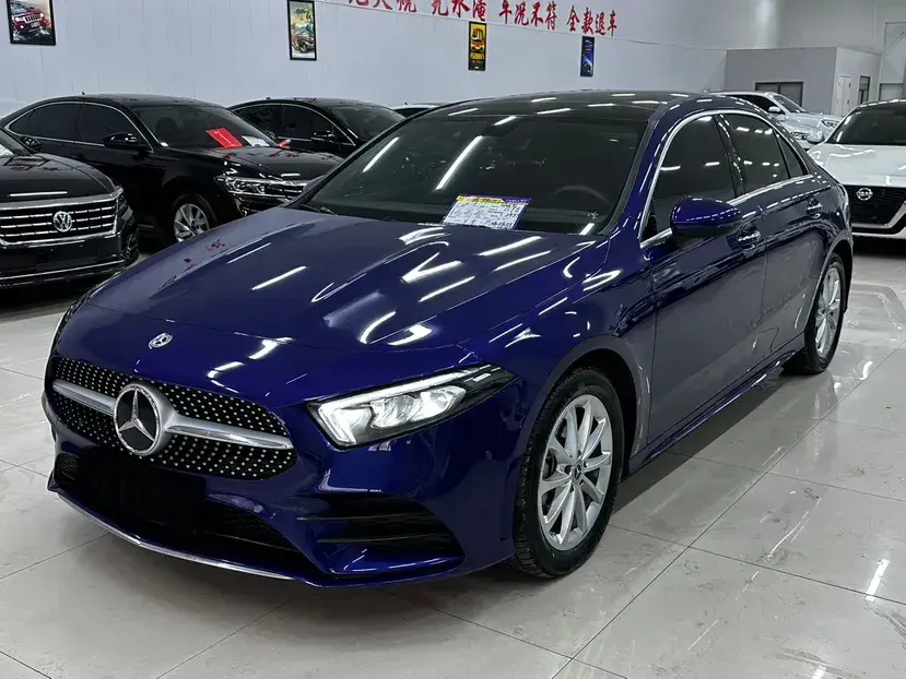 2020 Mercedes-Benz A Class 1.3T 163HP L4 7DCT