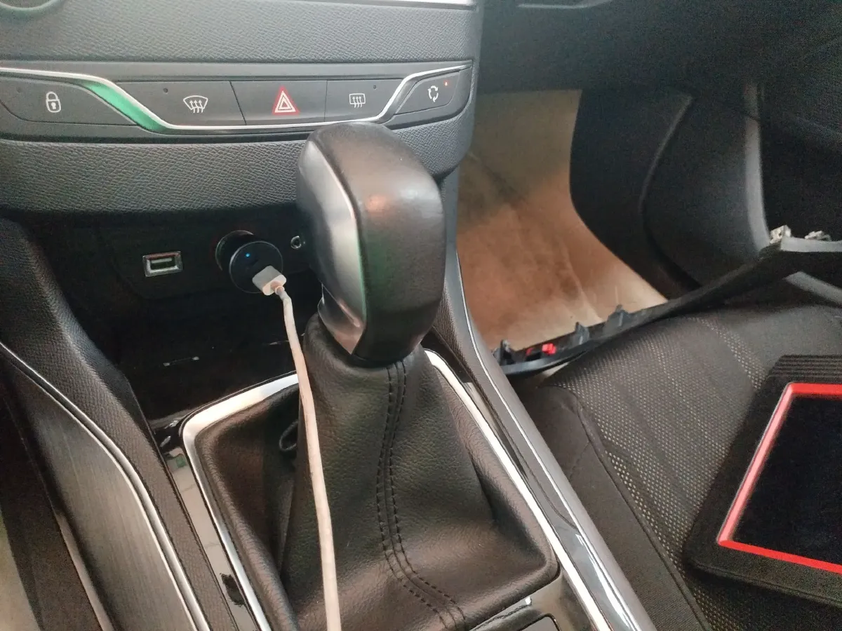 2015 Peugeot 308S 1.6T 167HP L4 6AT,autocango,china used car exporter,china ev exporter,chinese used car exporter,chinese used ev exporter