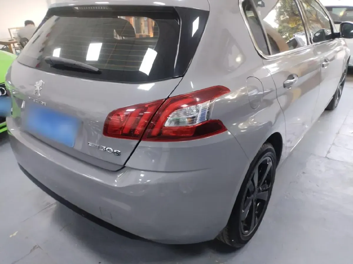 2015 Peugeot 308S 1.6T 167HP L4 6AT,autocango,china used car exporter,china ev exporter,chinese used car exporter,chinese used ev exporter