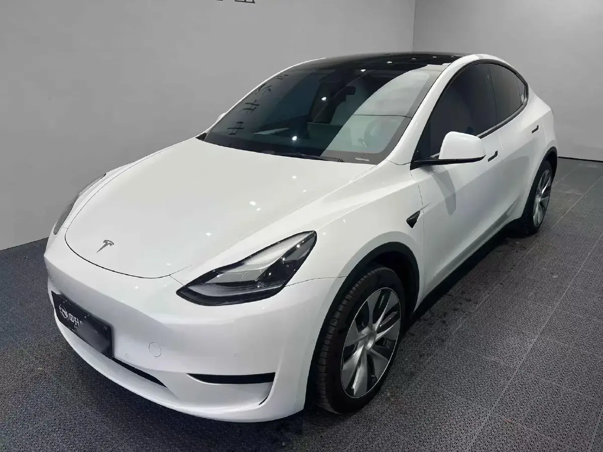2023 Tesla Model 3 BEV 78.4KWH