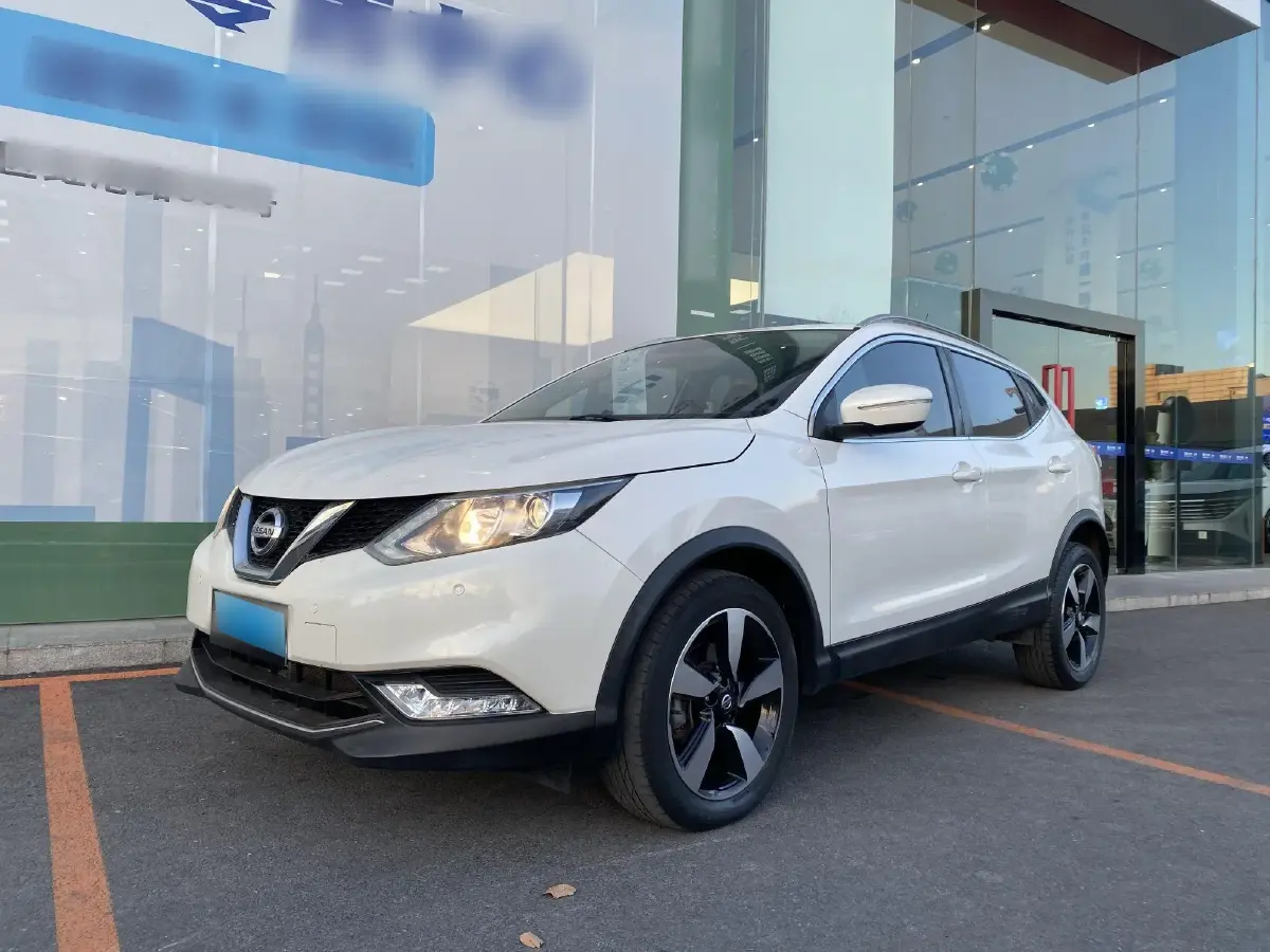 2017 Nissan Qashqai 2.0L 150HP L4 CVT