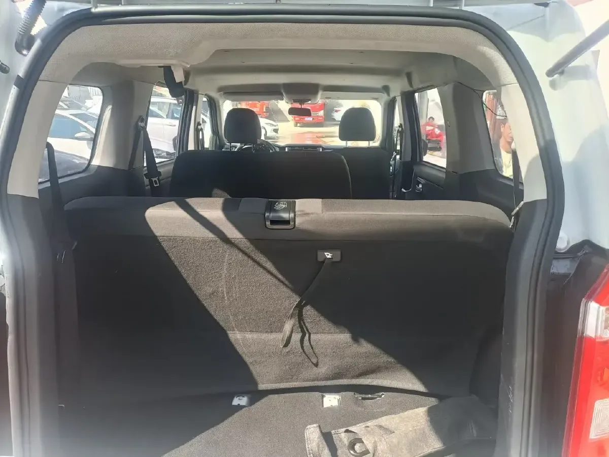 2019 ChangAn Oshan X70A 1.5L 107HP L4 5MT,autocango,china used car exporter,china ev exporter,chinese used car exporter,chinese used ev exporter