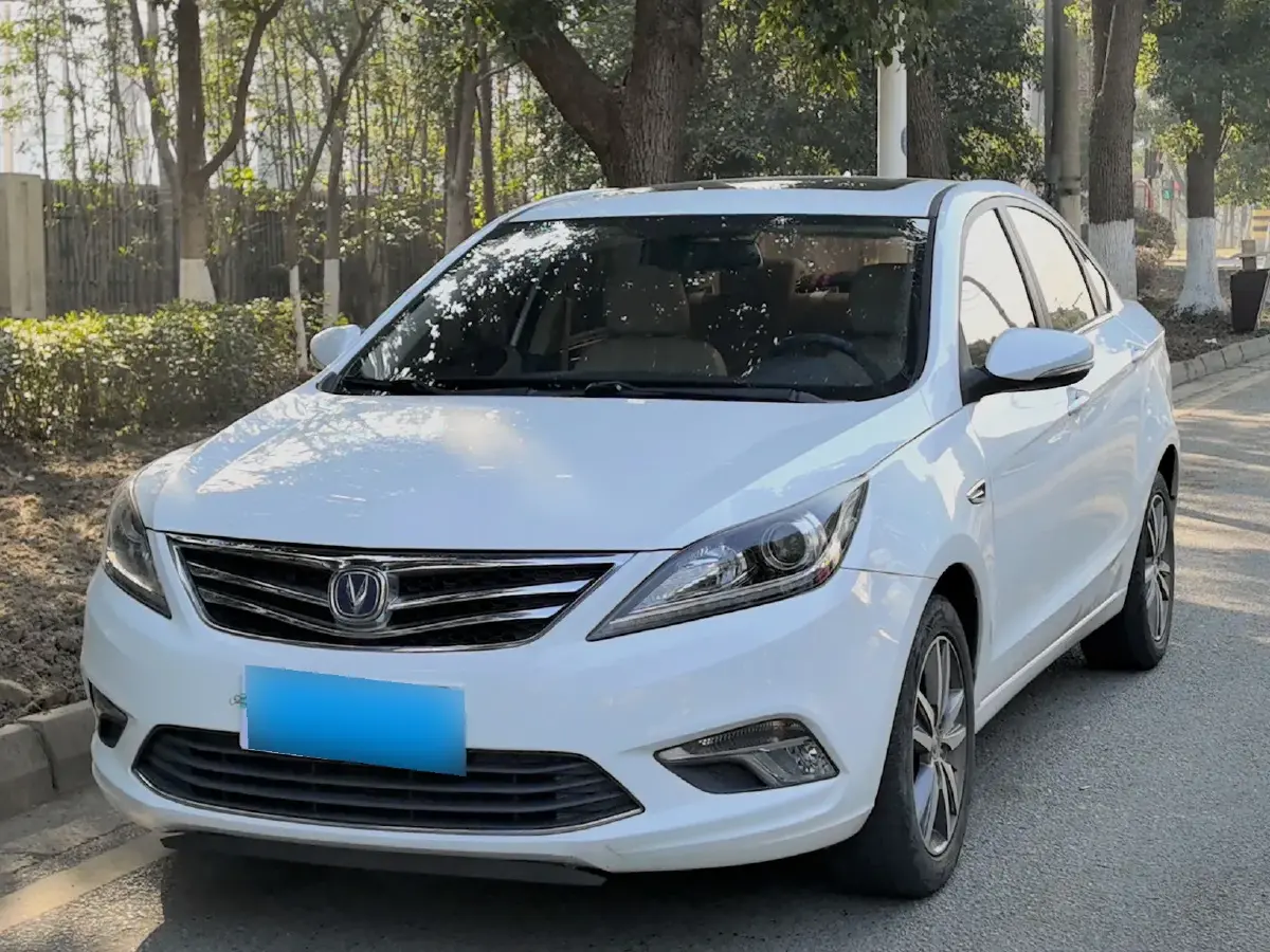 2016 ChangAn Eado 1.6L 125HP L4 4AT
