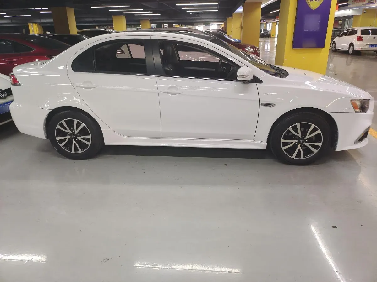 2015 Mitsubishi Lancer EX 1.8L 136HP L4 5MT,autocango,china used car exporter,china ev exporter,chinese used car exporter,chinese used ev exporter