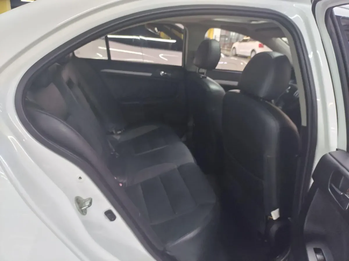 2015 Mitsubishi Lancer EX 1.8L 136HP L4 5MT,autocango,china used car exporter,china ev exporter,chinese used car exporter,chinese used ev exporter