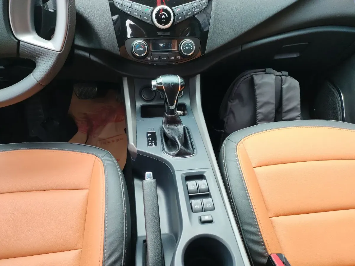 2017 HaiMa S5 1.5T 163HP L4 CVT,autocango,china used car exporter,china ev exporter,chinese used car exporter,chinese used ev exporter