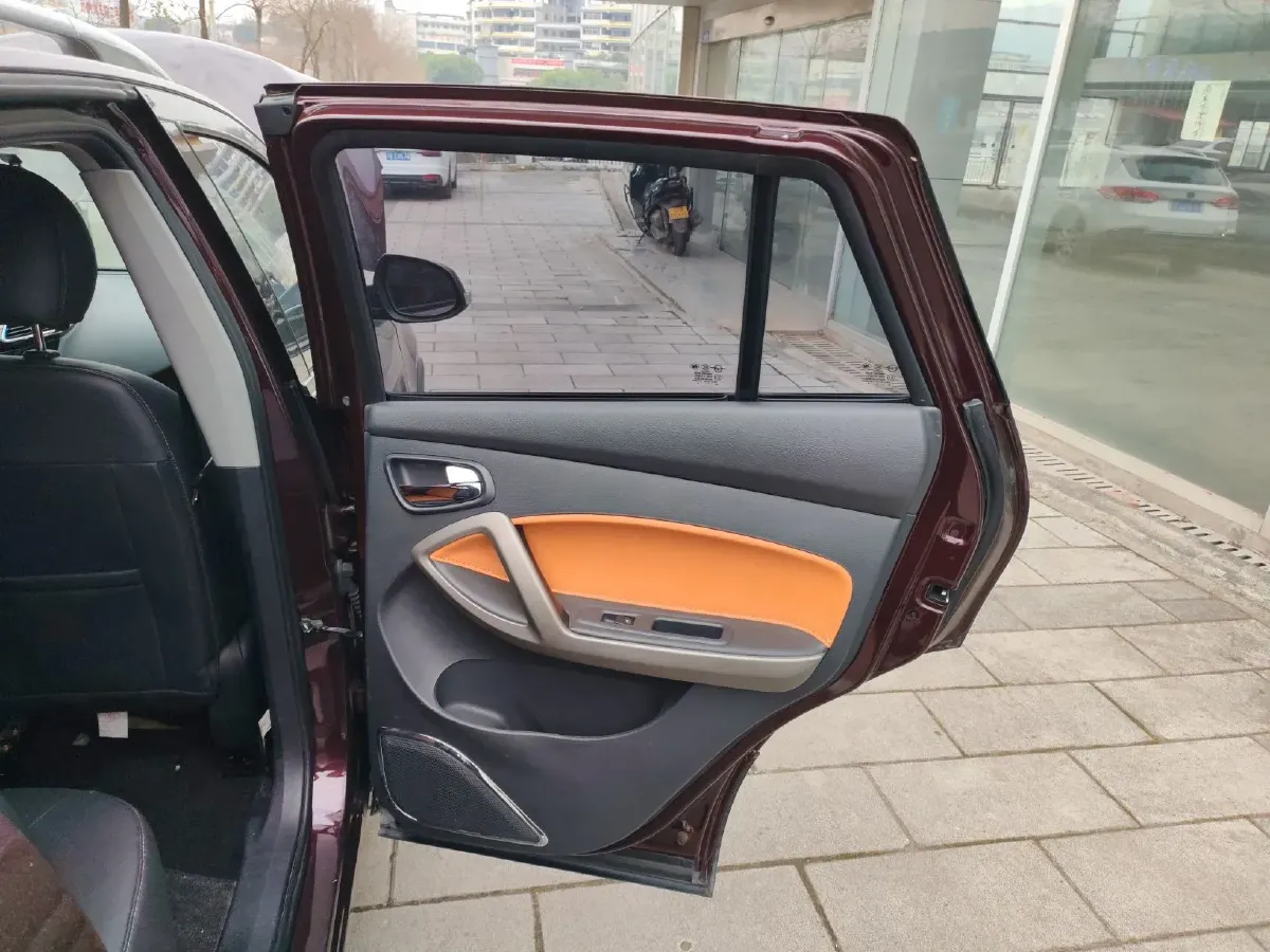 2017 HaiMa S5 1.5T 163HP L4 CVT,autocango,china used car exporter,china ev exporter,chinese used car exporter,chinese used ev exporter