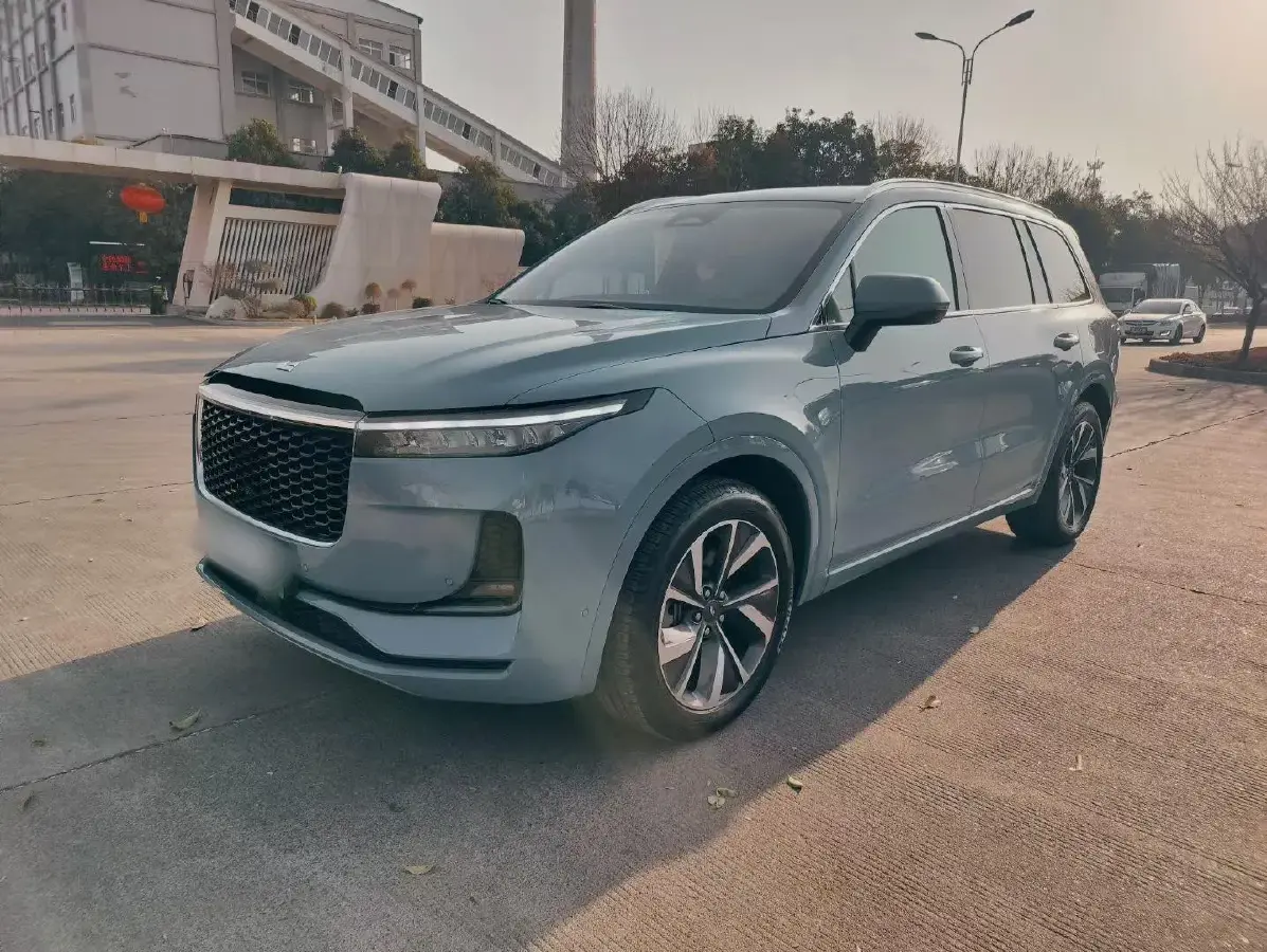 2021 Li ONE Range Extended 131HP REEV 40.5KWH