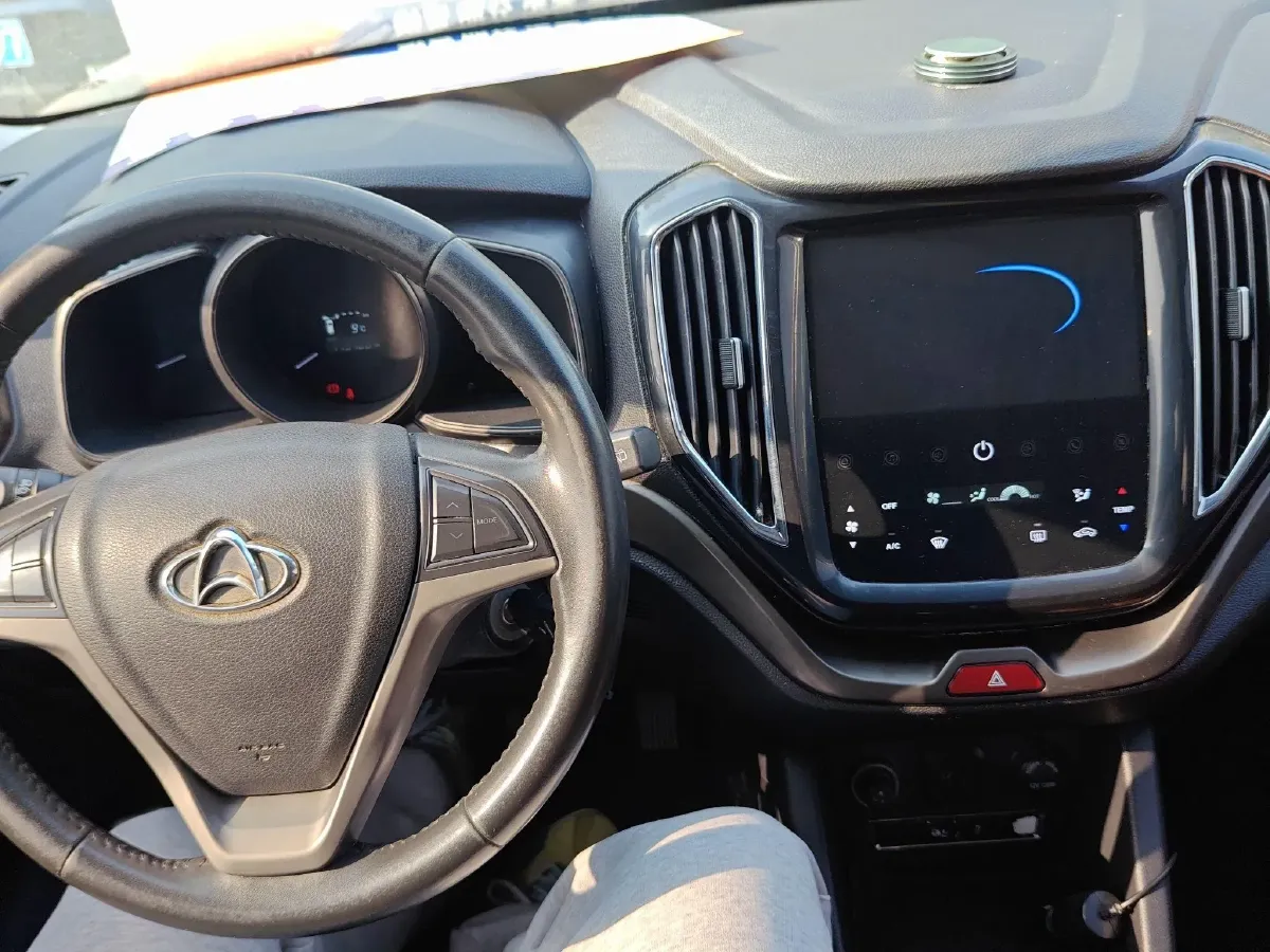 2016 ChangAn Oshan CX70 1.6L 117HP L4 5MT,autocango,china used car exporter,china ev exporter,chinese used car exporter,chinese used ev exporter