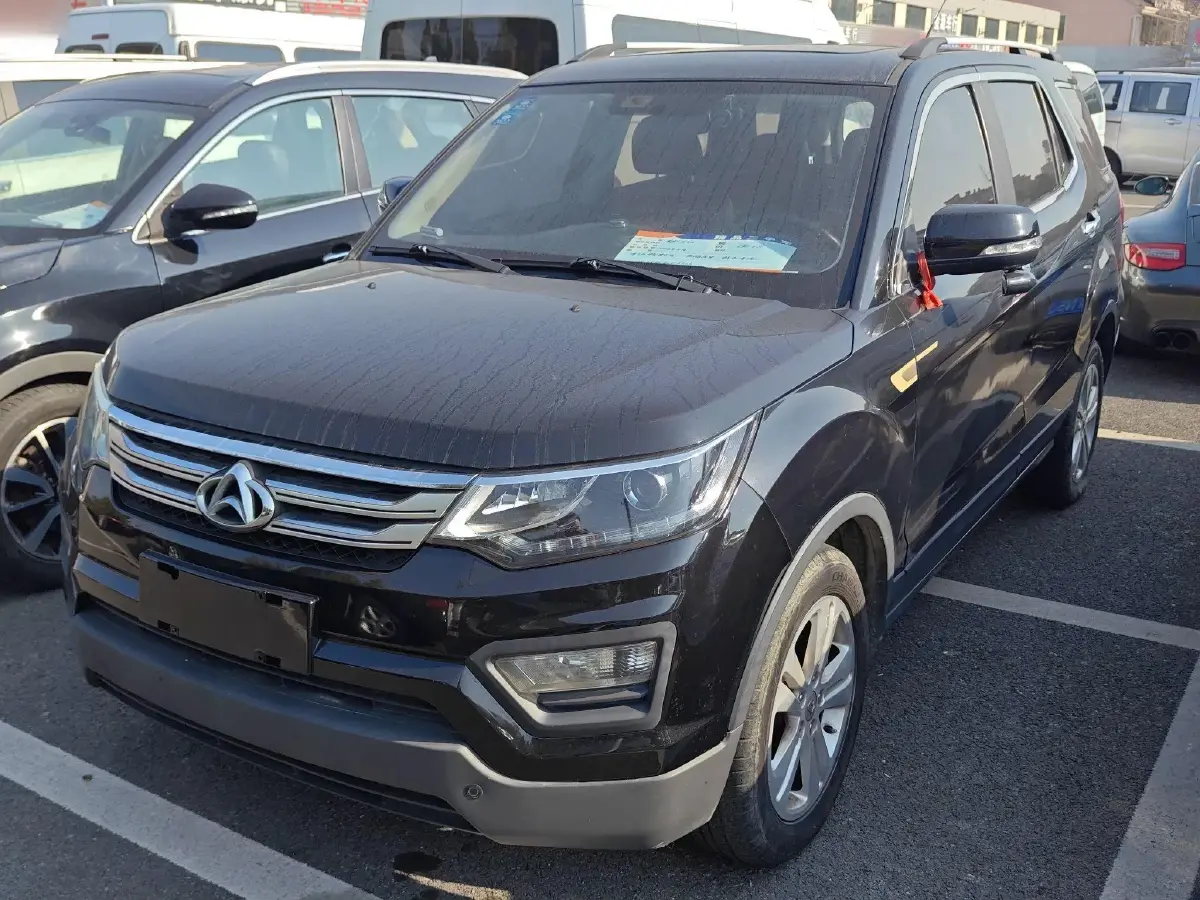 2016 ChangAn Oshan CX70 1.6L 117HP L4 5MT