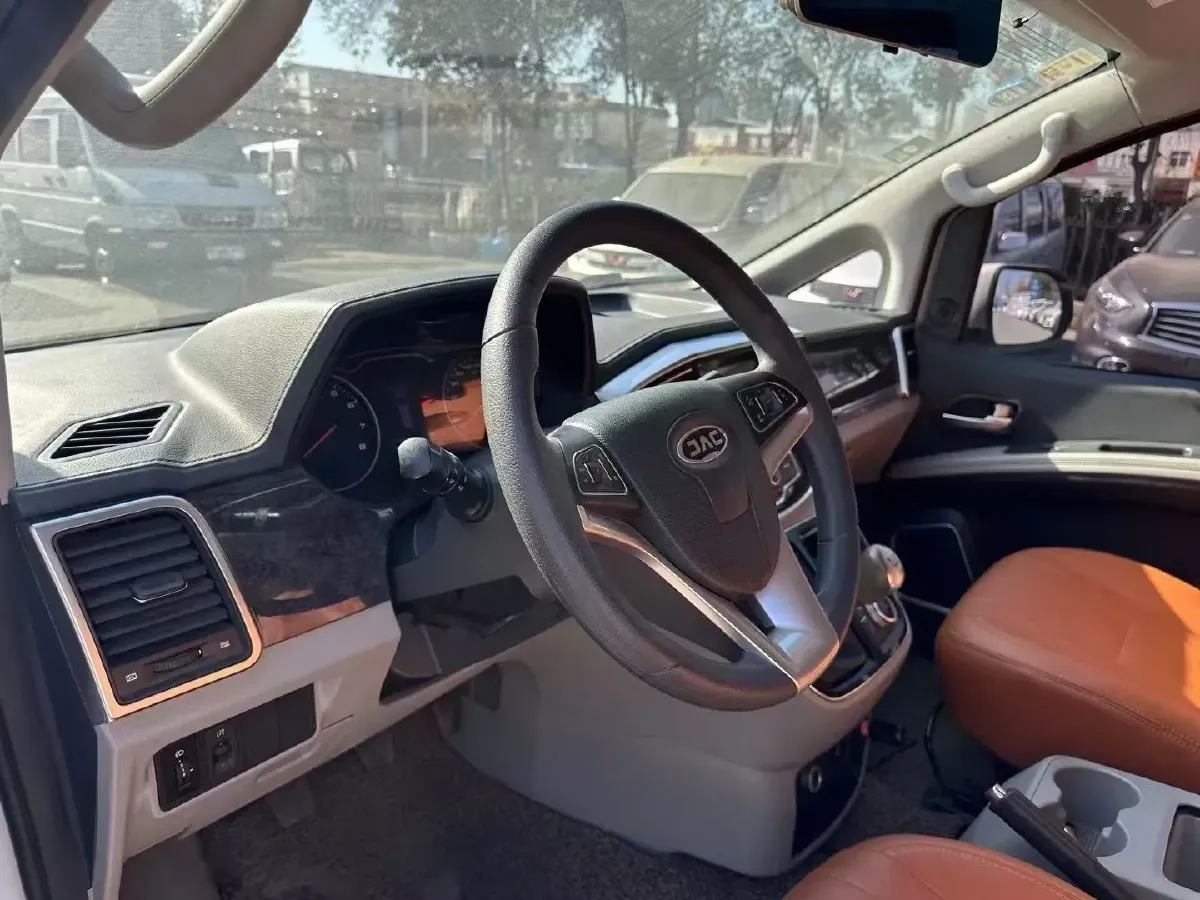 2017 JAC Refine M4 2.0T 190HP L4 6MT,autocango,china used car exporter,china ev exporter,chinese used car exporter,chinese used ev exporter