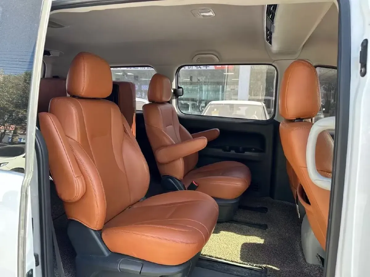 2017 JAC Refine M4 2.0T 190HP L4 6MT,autocango,china used car exporter,china ev exporter,chinese used car exporter,chinese used ev exporter