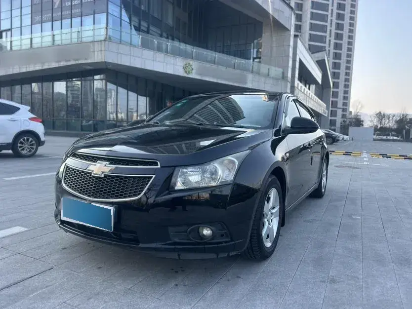 2013 Chevrolet Cruze 1.6L 121HP L4 5MT