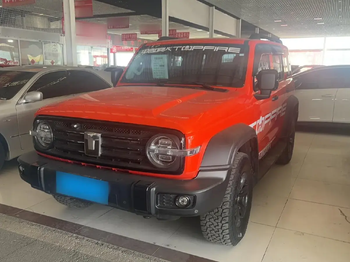 2023 Tank 300 2.0T 227HP L4 8AT