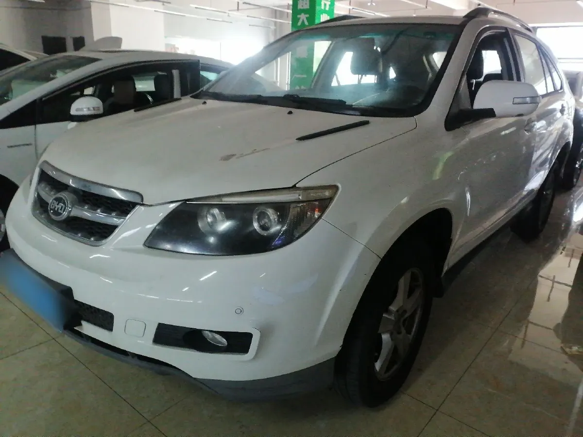 2014 BYD S6 2.4L 167HP L4 6DCT,autocango,china used car exporter,china ev exporter,chinese used car exporter,chinese used ev exporter