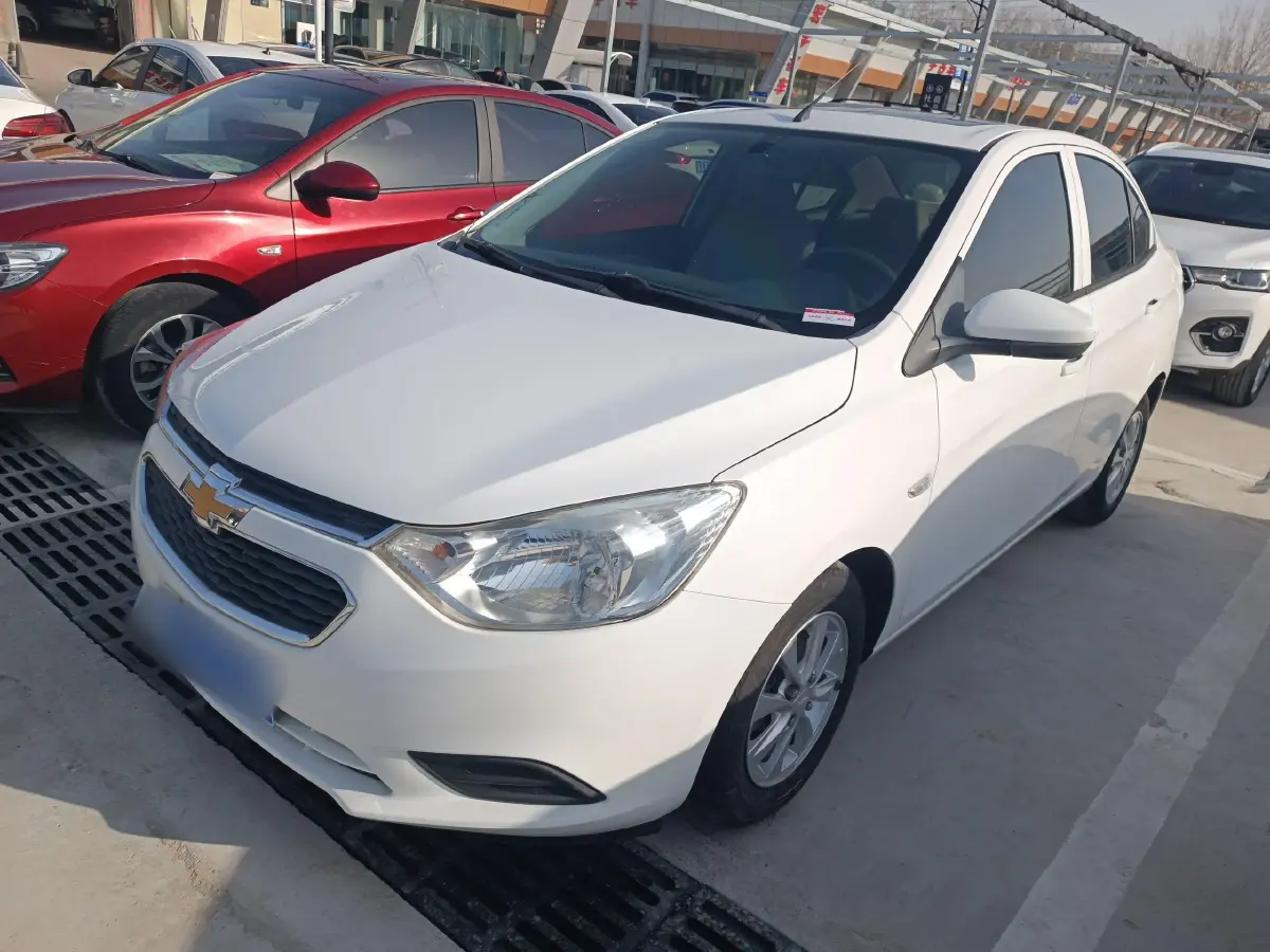 2015 Chevrolet Sail 1.5L 113HP L4 5MT