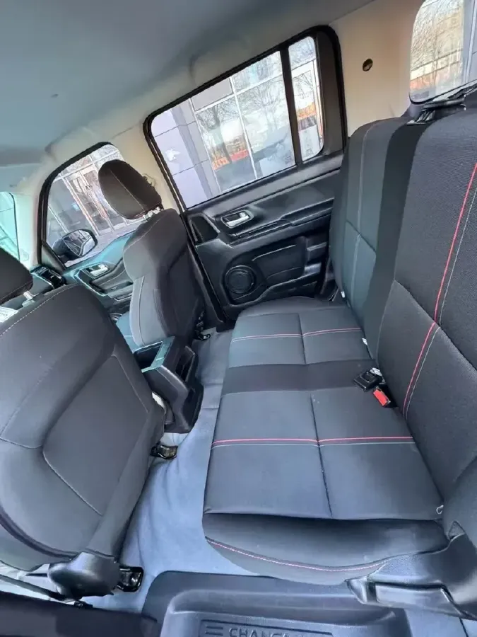 2020 ChangAn Oshan X70A 1.5L 107HP L4 5MT,autocango,china used car exporter,china ev exporter,chinese used car exporter,chinese used ev exporter