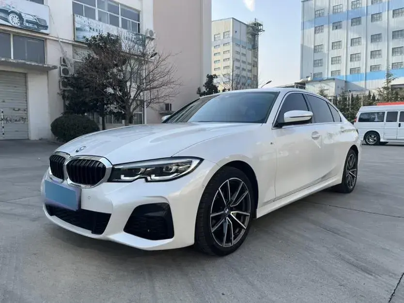 2021 BMW 3 Series 2.0T 184HP L4 8AT