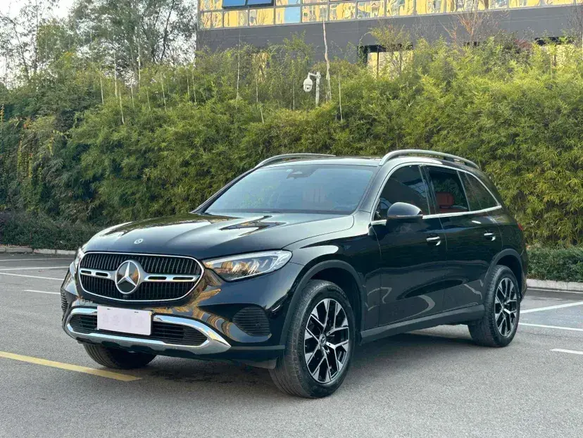2023 Mercedes-Benz GLC Class 2.0T 204HP L4 9AT