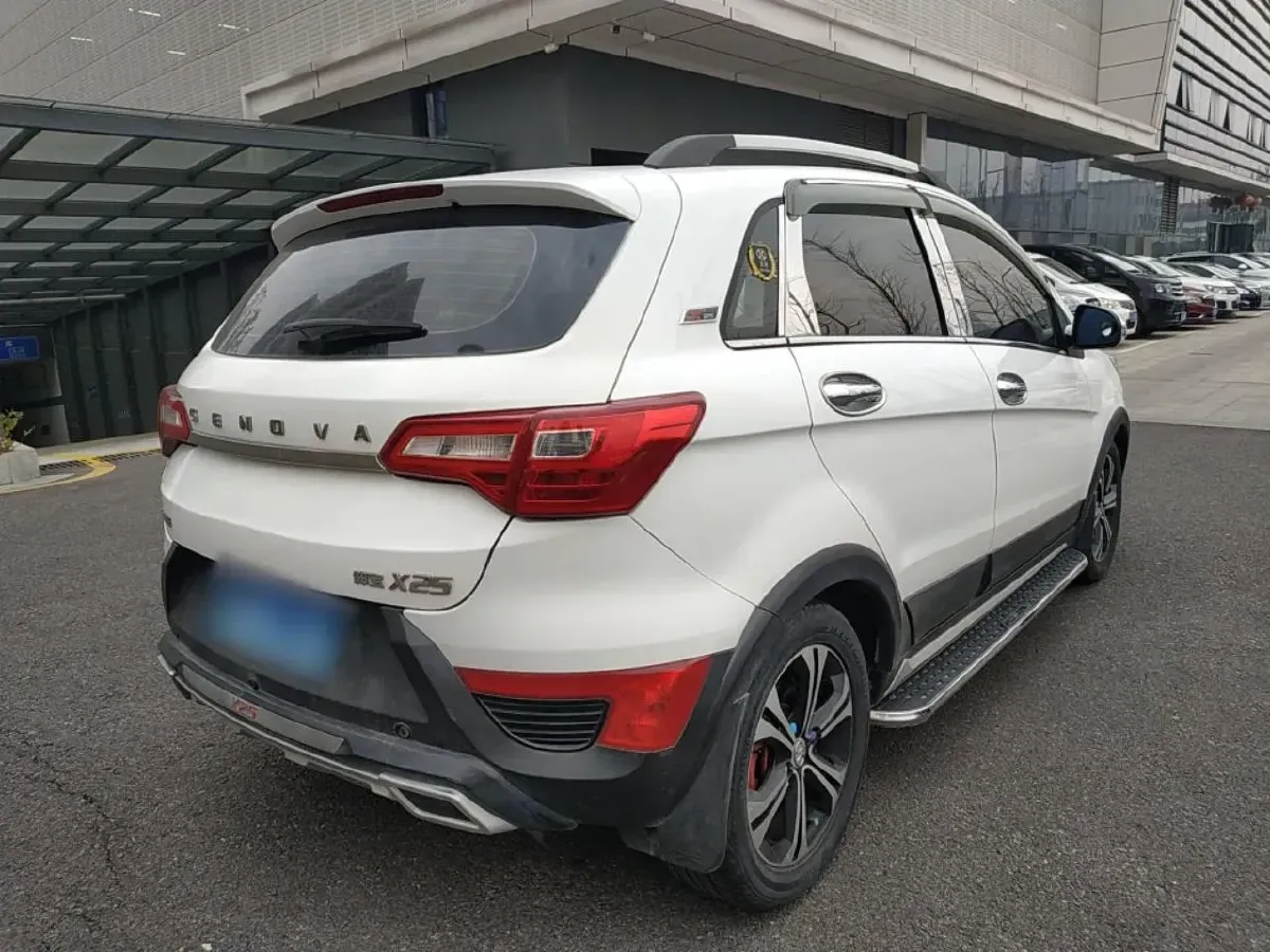 2015 BeiJing Auto Senova X25 1.5L 116HP L4 5MT,autocango,china used car exporter,china ev exporter,chinese used car exporter,chinese used ev exporter