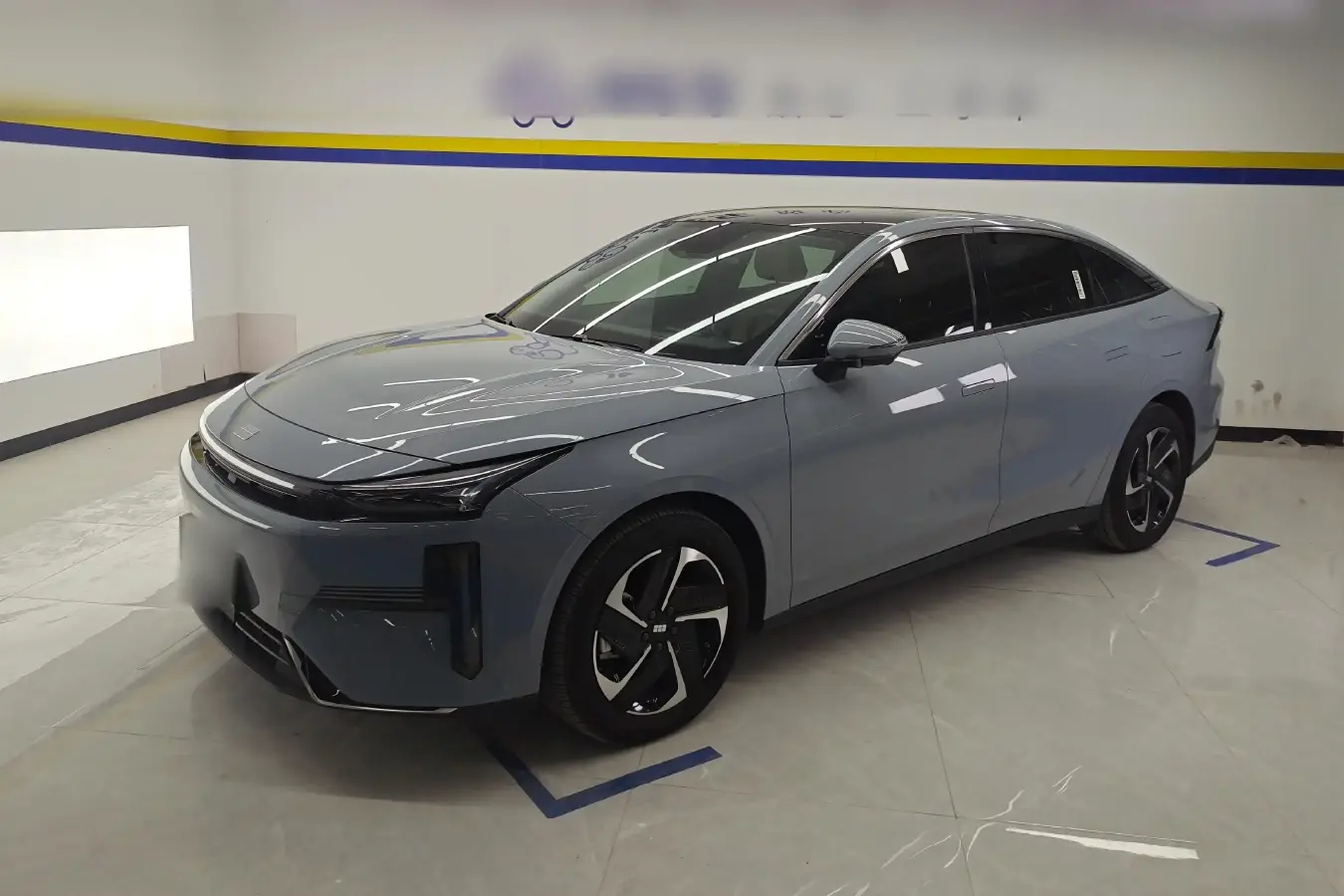 2023 Geely Galaxy L6 1.5T 163HP L4 3DHT PHEV