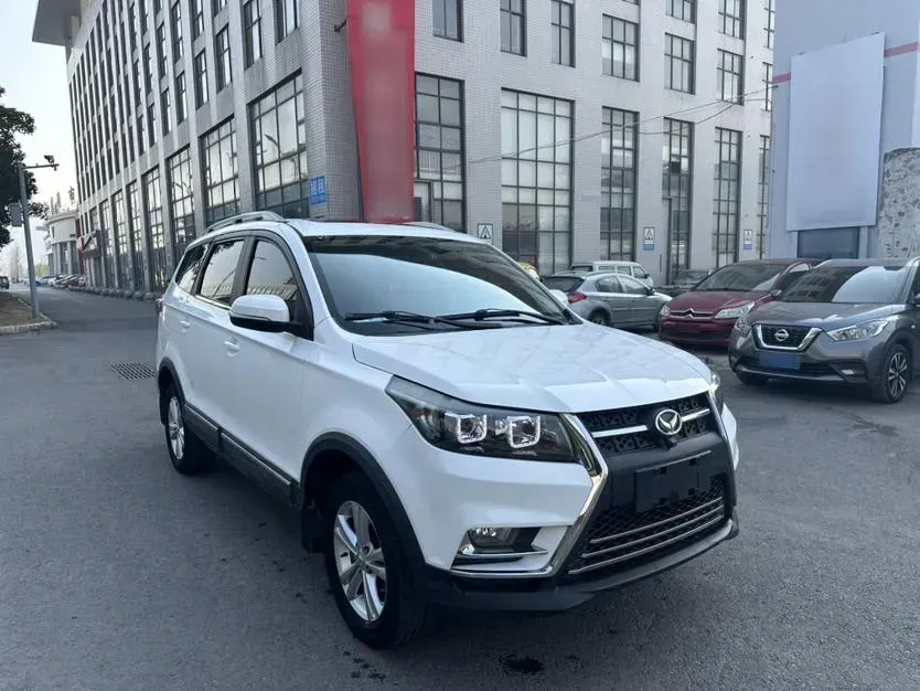 2016 BAIC Hyosow S3 1.5L 113HP L4 5MT,autocango,china used car exporter,china ev exporter,chinese used car exporter,chinese used ev exporter
