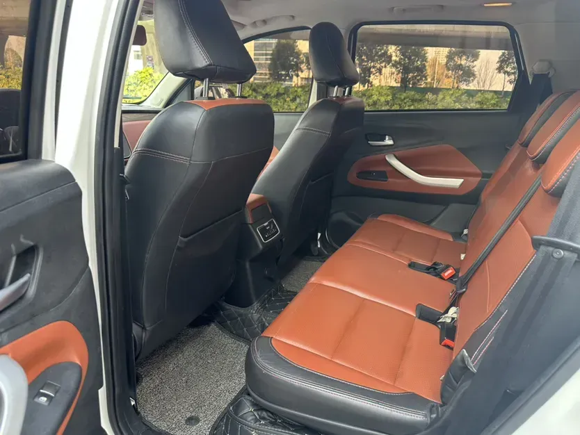 2016 BAIC Hyosow S3 1.5L 113HP L4 5MT,autocango,china used car exporter,china ev exporter,chinese used car exporter,chinese used ev exporter