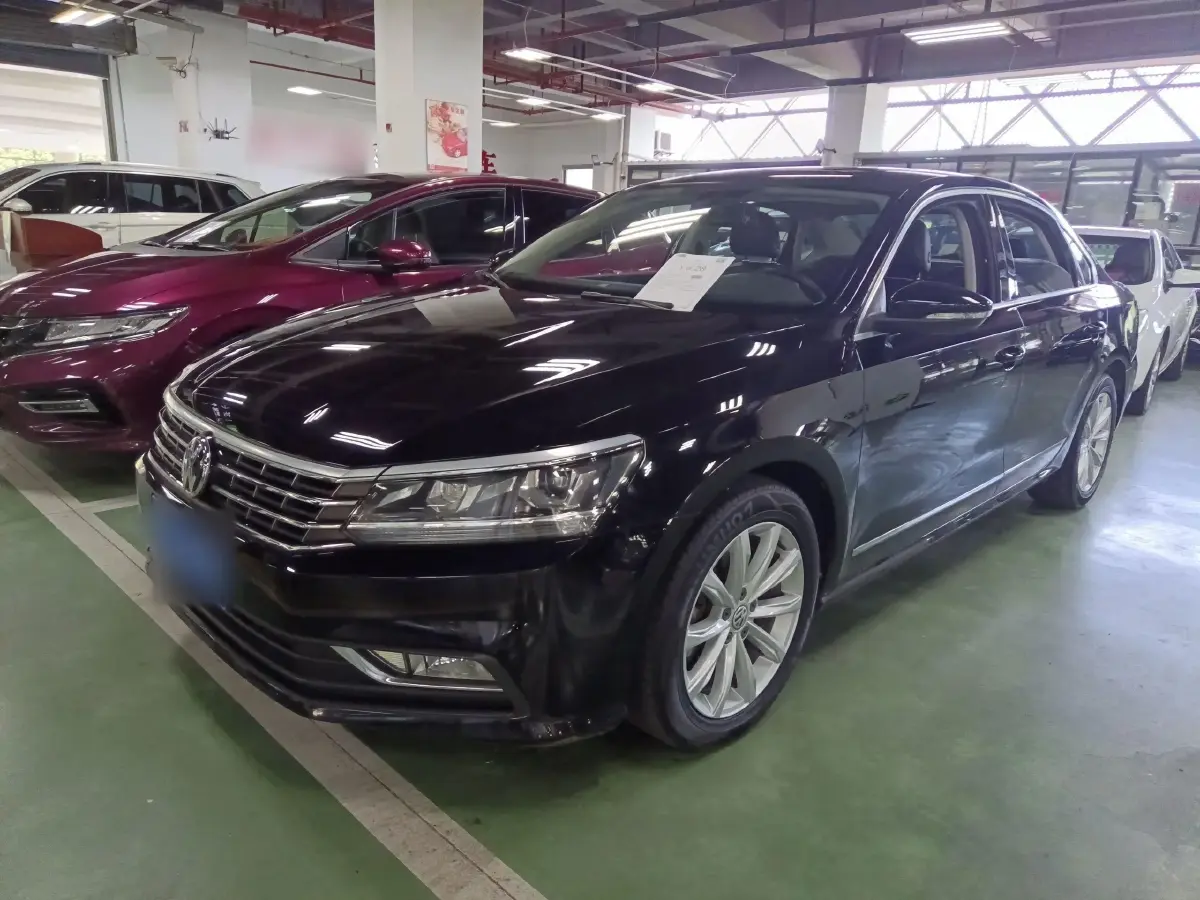2016 Volkswagen Passat 1.8T 180HP L4 7DCT