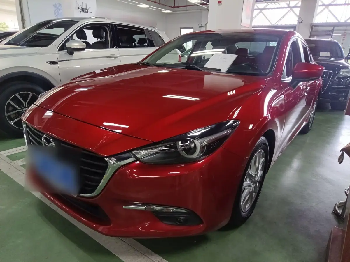 2017 Mazda 3 Axela 1.5L 117HP L4 6AT
