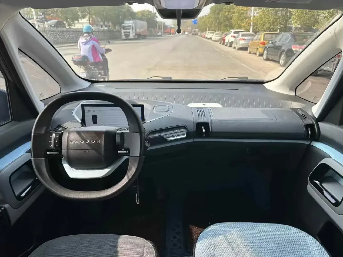 2020 BaoJun E300 BEV 31KWH,autocango,china used car exporter,china ev exporter,chinese used car exporter,chinese used ev exporter