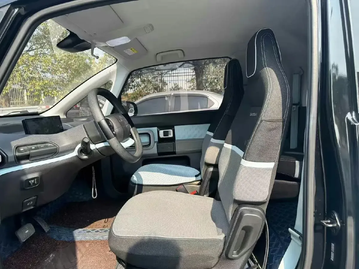 2020 BaoJun E300 BEV 31KWH,autocango,china used car exporter,china ev exporter,chinese used car exporter,chinese used ev exporter