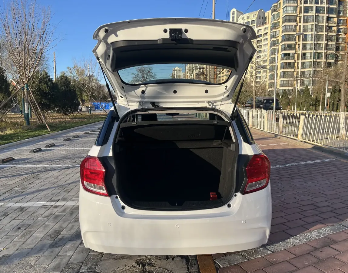 2016 Chevrolet Lova RV 1.5L 113HP L4 4AT,autocango,china used car exporter,china ev exporter,chinese used car exporter,chinese used ev exporter