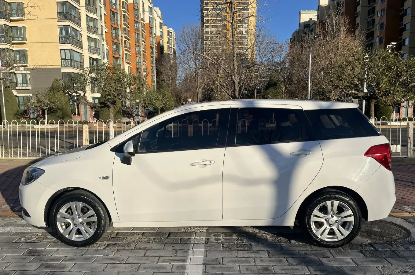 2016 Chevrolet Lova RV 1.5L 113HP L4 4AT,autocango,china used car exporter,china ev exporter,chinese used car exporter,chinese used ev exporter