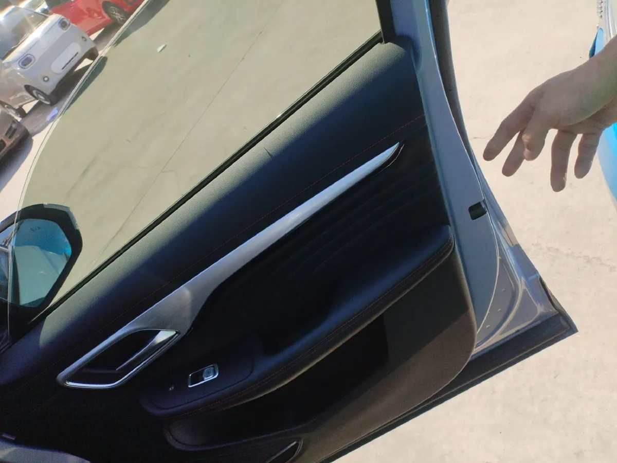 2021 Rising Auto MARVEL R 2AT BEV 69.9KWH,autocango,china used car exporter,china ev exporter,chinese used car exporter,chinese used ev exporter