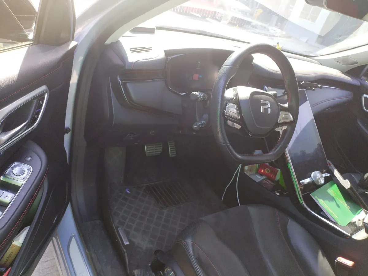 2021 Rising Auto MARVEL R 2AT BEV 69.9KWH,autocango,china used car exporter,china ev exporter,chinese used car exporter,chinese used ev exporter