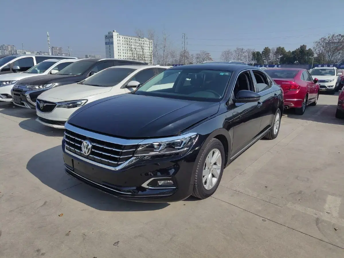2019 Volkswagen Passat 1.4T 150HP L4 7DCT