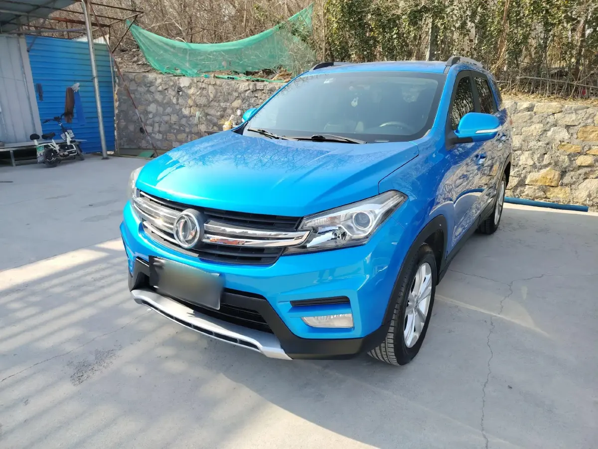 2018 DongFeng Fengon Fengon S560 1.8L 139HP L4 5MT