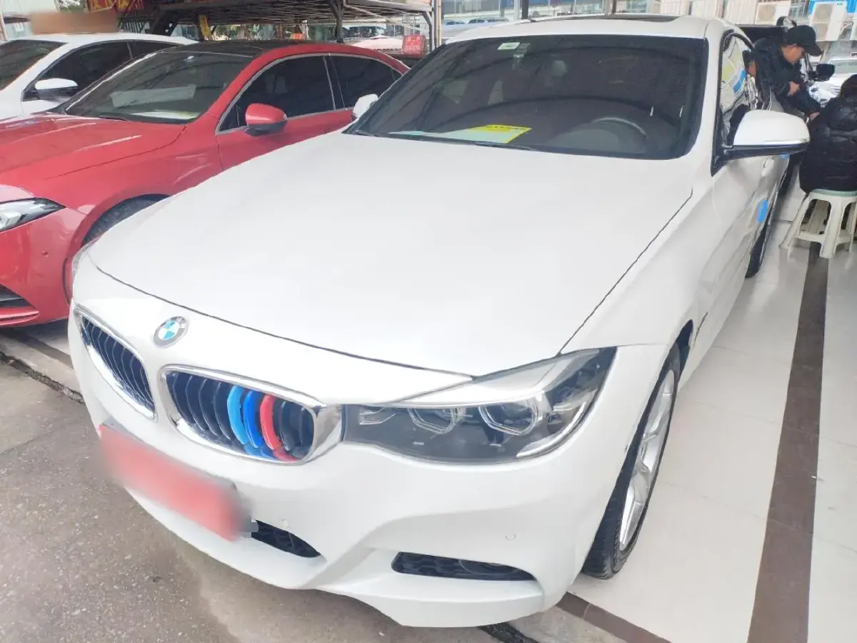 2019 BMW 3 Series GT 2.0T 184HP L4 8AT