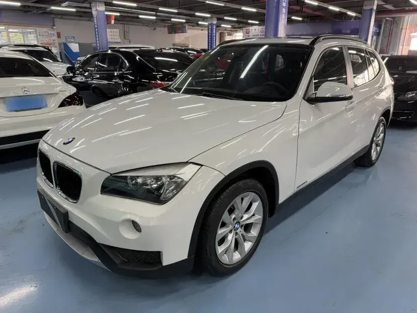 2013 BMW X1 2.0L 150HP L4 6AT