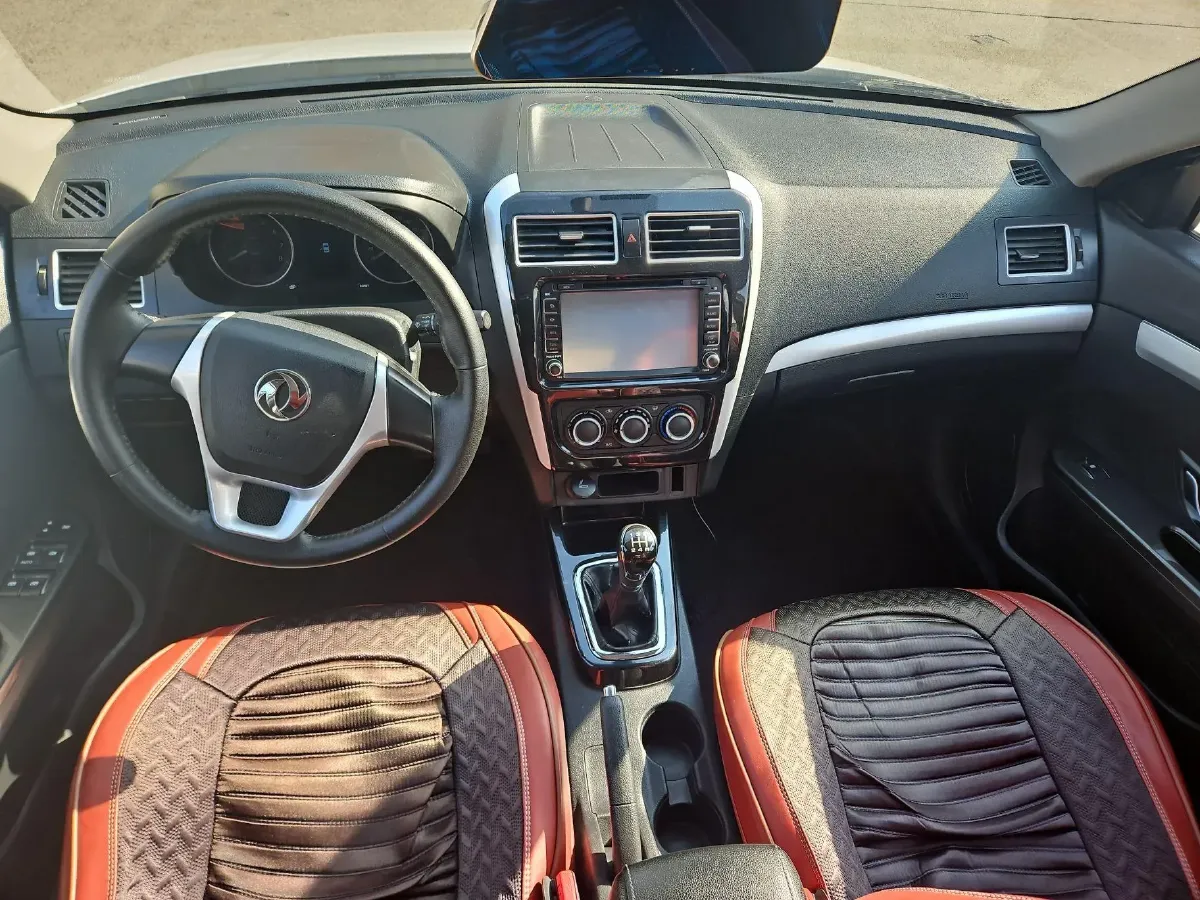 2016 DongFeng Forthing Joyear S50 1.5L 120HP L4 5MT,autocango,china used car exporter,china ev exporter,chinese used car exporter,chinese used ev exporter