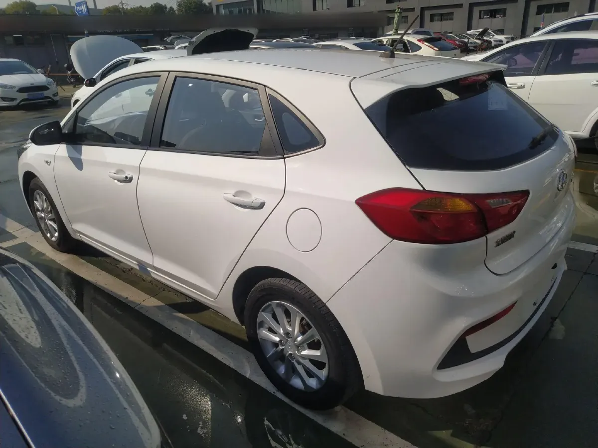 2017 Hyundai Verna RV 1.4L 100HP L4 6AT,autocango,china used car exporter,china ev exporter,chinese used car exporter,chinese used ev exporter