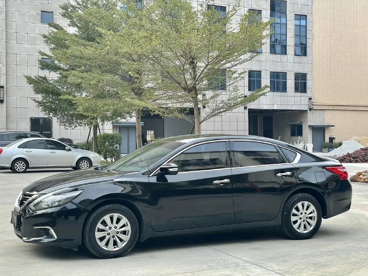 2016 Nissan Teana 2.0L 150HP L4 CVT