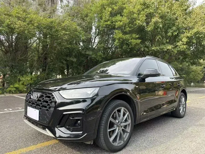 2022 Audi Q5L 2.0T 190HP L4 7DCT