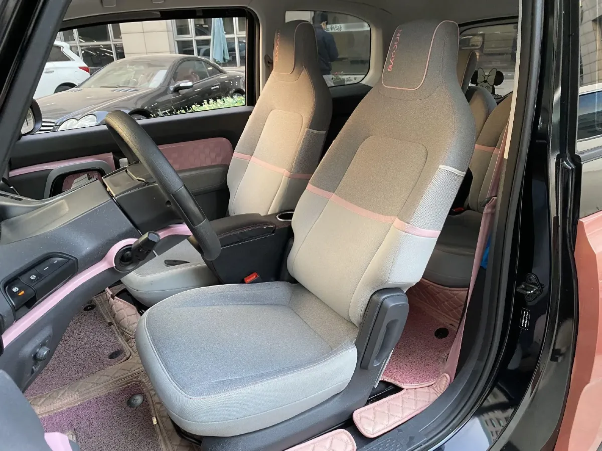 2020 BaoJun E300 BEV 31.9KWH,autocango,china used car exporter,china ev exporter,chinese used car exporter,chinese used ev exporter