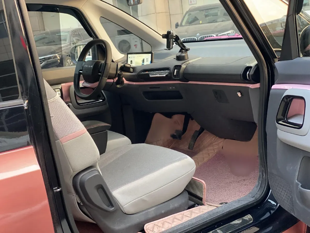 2020 BaoJun E300 BEV 31.9KWH,autocango,china used car exporter,china ev exporter,chinese used car exporter,chinese used ev exporter