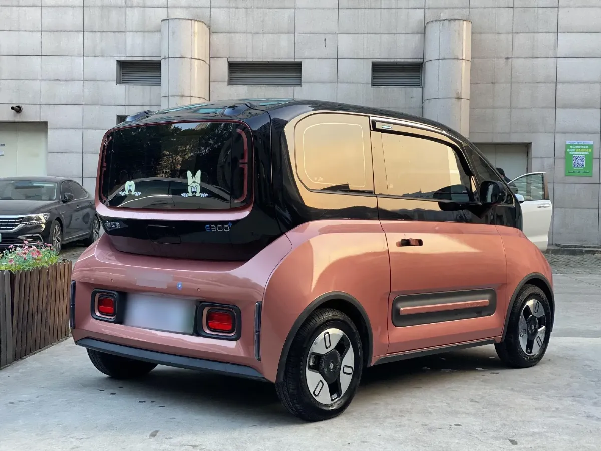 2020 BaoJun E300 BEV 31.9KWH,autocango,china used car exporter,china ev exporter,chinese used car exporter,chinese used ev exporter