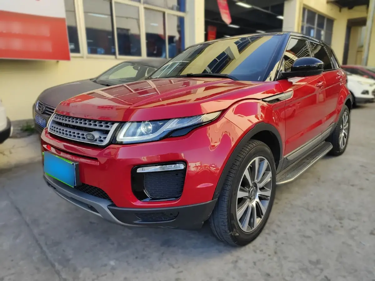 2018 Land Rover Range Rover Evoque 2.0T 241HP L4 9AT