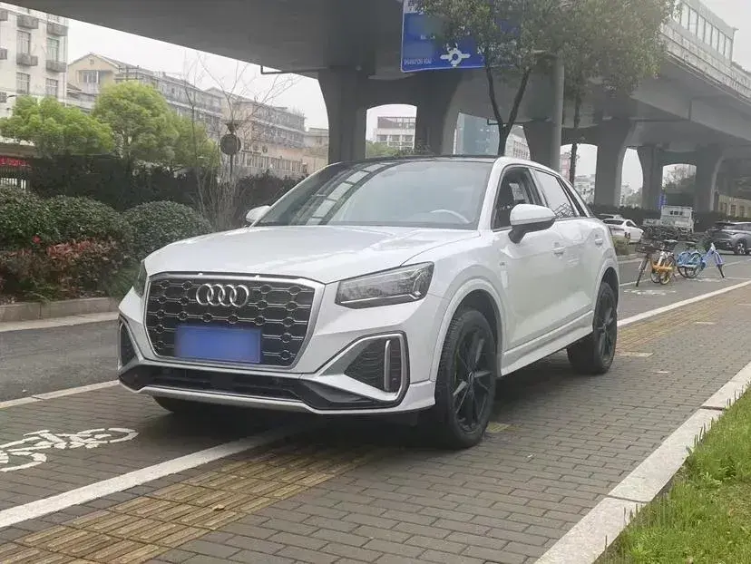 2022 Audi Q2L 1.4T 150HP L4 7DCT