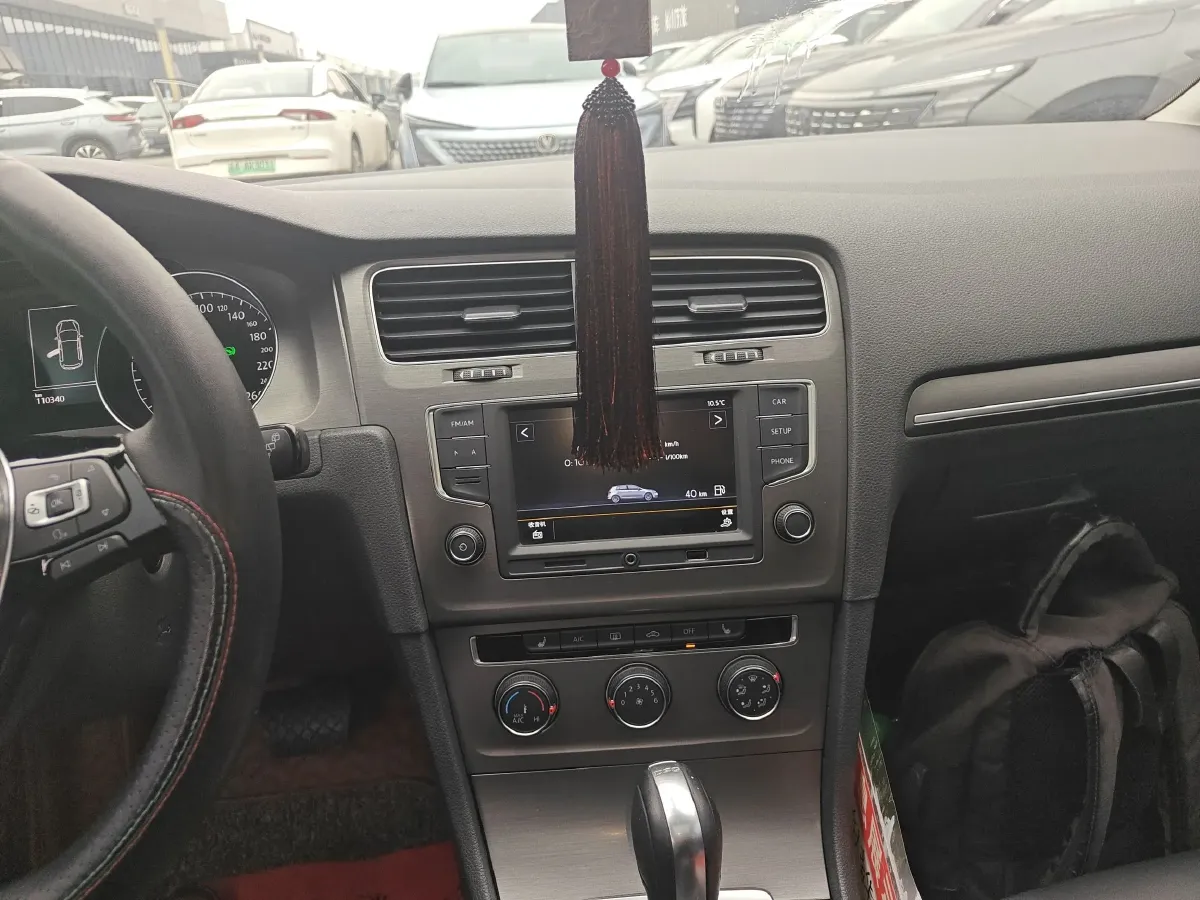 2016 Volkswagen Golf 1.4T 131HP L4 7DCT,autocango,china used car exporter,china ev exporter,chinese used car exporter,chinese used ev exporter